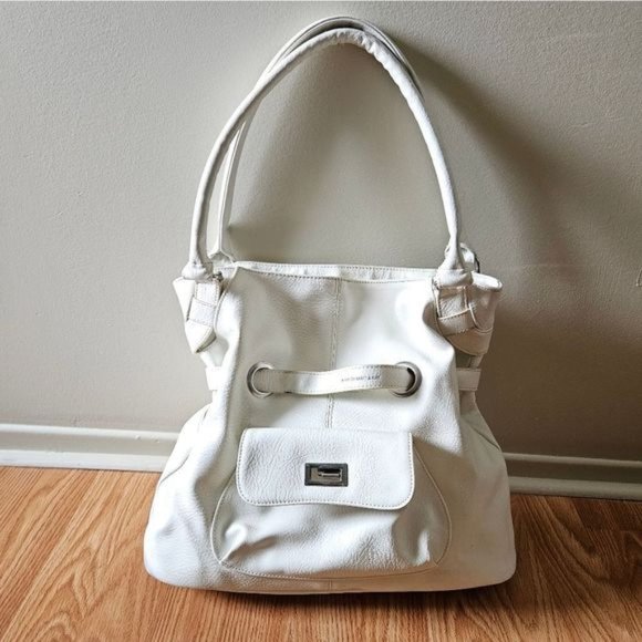 Matt And Nat Vegan Leather Tote Bag White. - Picture 1 of 11